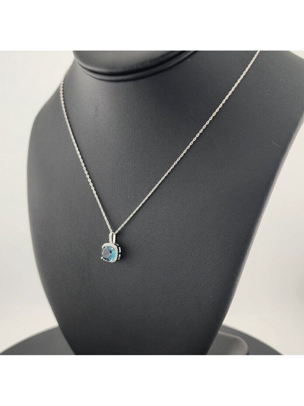 New 925 Silver Smoking Blue Gem Necklace – Classic & Eye-Catching Design - Picture 4 of 6